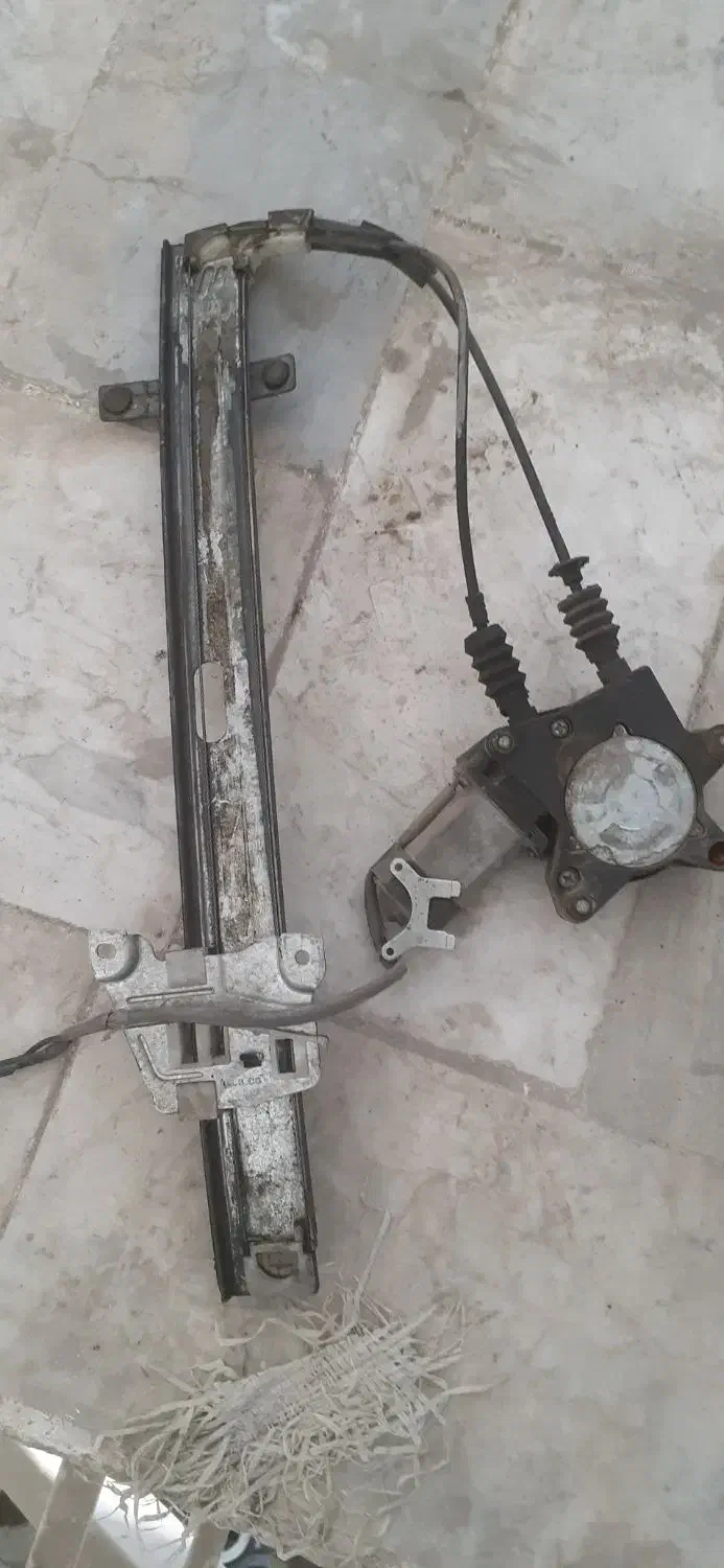 رودری مدل بالایی کامل و شیشه بالابر چپ راست|قطعات یدکی و لوازم جانبی|قم, نخودی|دیوار