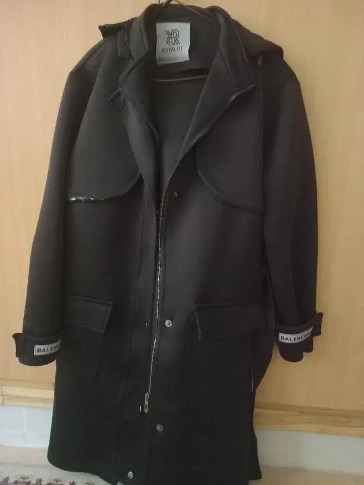 پالتو زنانه|لباس|نیشابور, دارایی|دیوار