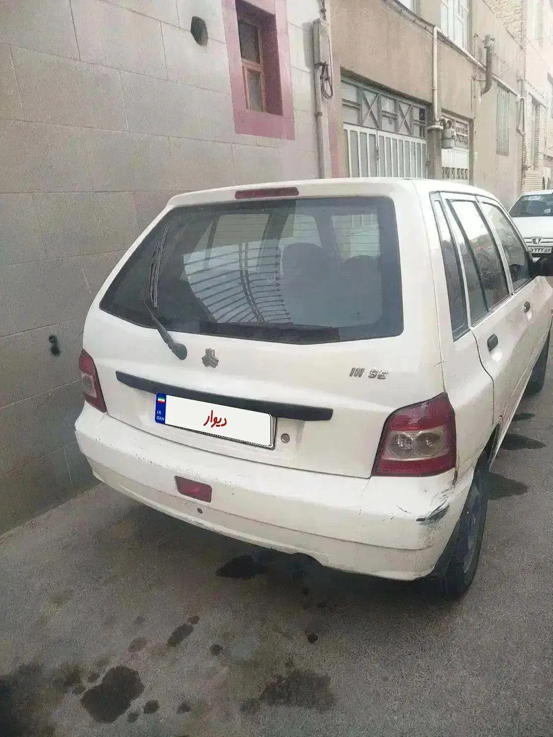 111سفید مدل 97خانگی|خودرو سواری و وانت|یزد, |دیوار