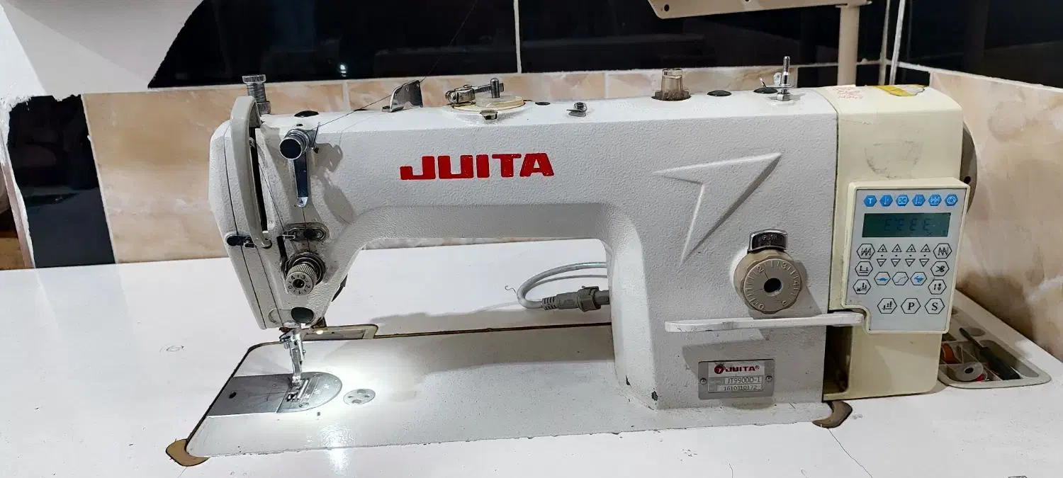 چرخ خیاطی صنعتی خیلی تمیز فول بدون عیب|چرخ خیاطی و ریسندگی|پیرانشهر, |دیوار