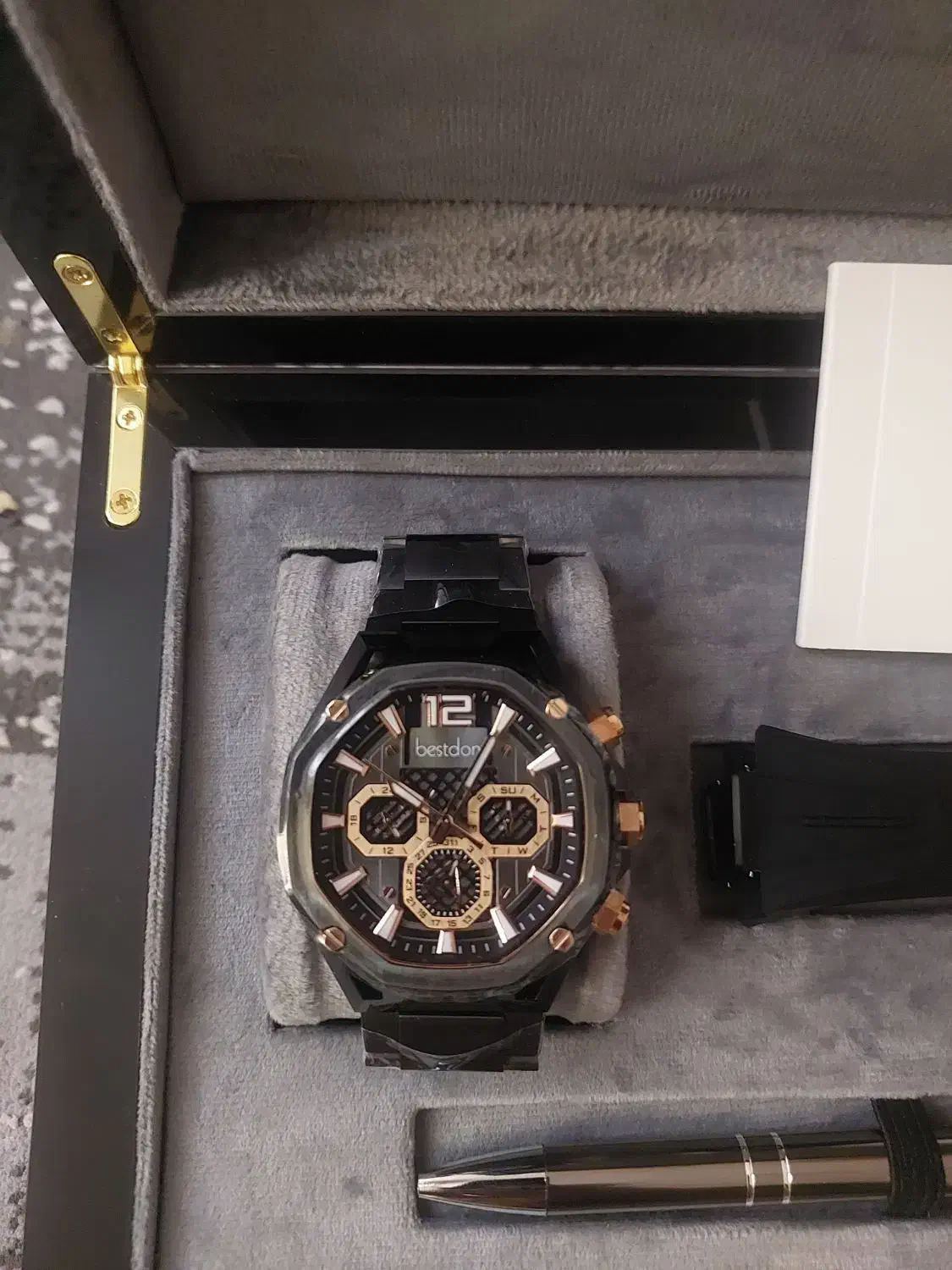 ساعت مچی bestdon|ساعت|کرج, شهرک جهان‌نما|دیوار