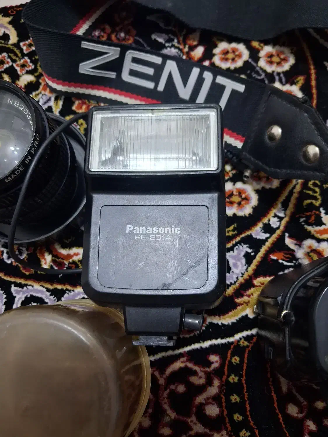 دوربین  زنِیت|دوربین عکاسی و فیلم‌برداری|صومعه‌سرا, |دیوار