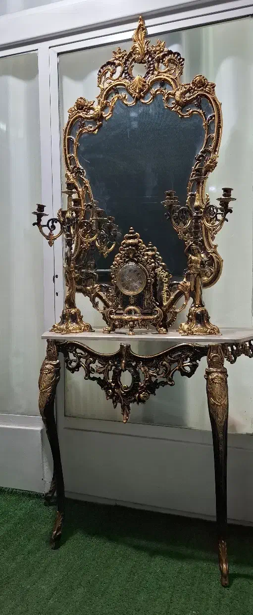 اینه و شمدان و کنسول|بوفه، ویترین، کنسول|اصفهان, هفتون|دیوار