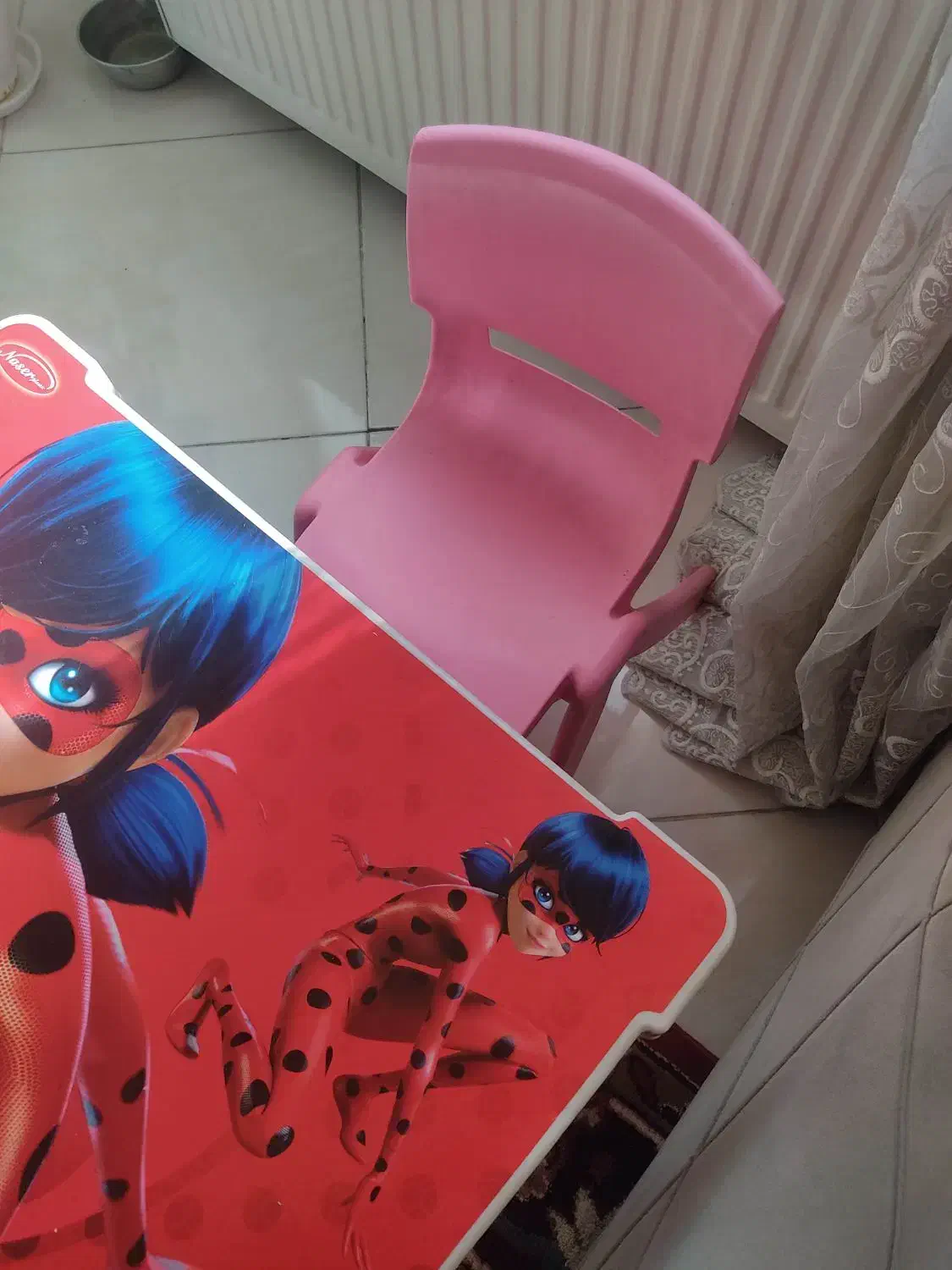 میز تحریر|میز تحریر و کامپیوتر|فولادشهر, مسکن مهر فولادشهر|دیوار