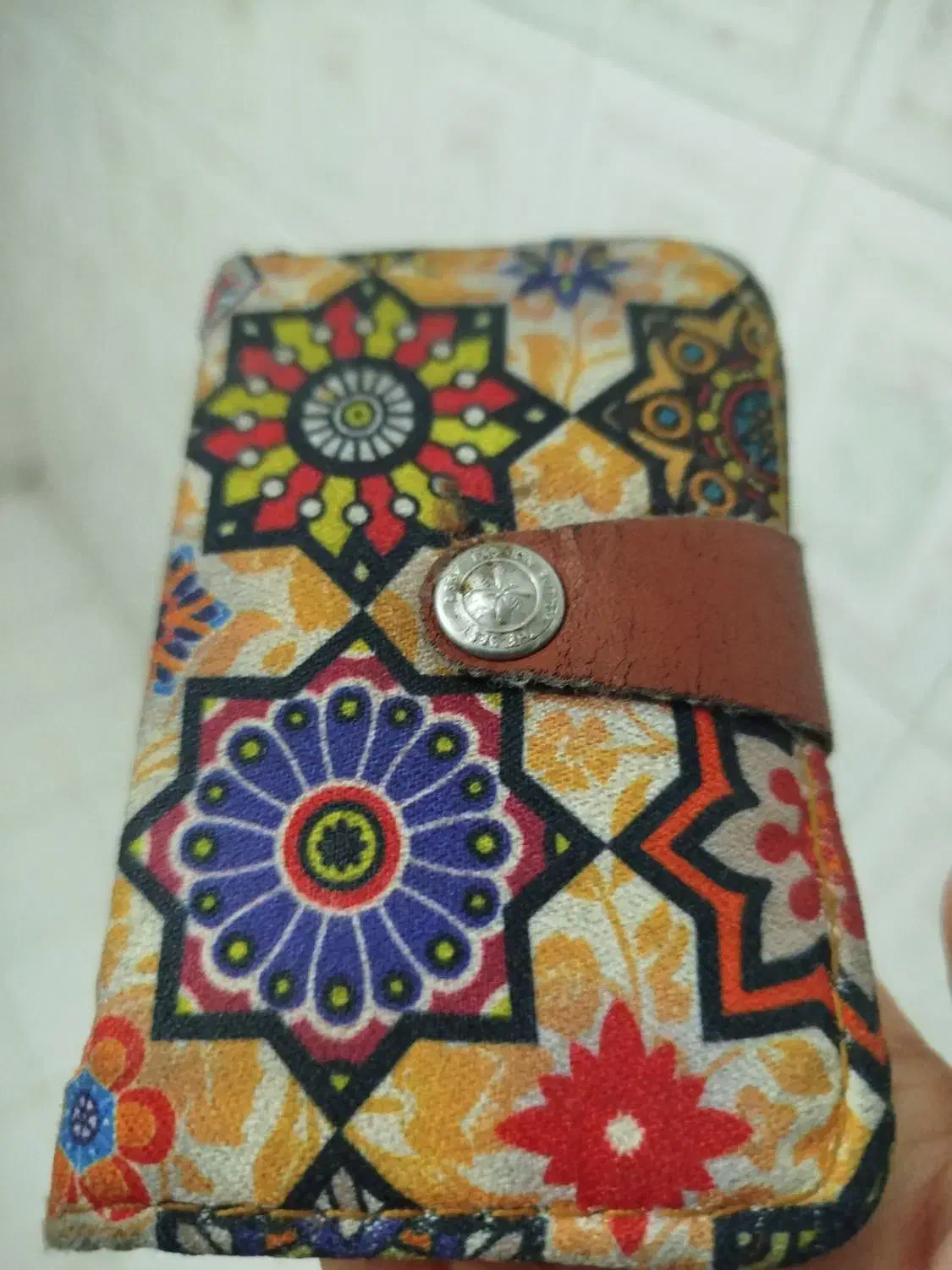 پیدا کردم|اشیا|اصفهان, باغ فردوس|دیوار