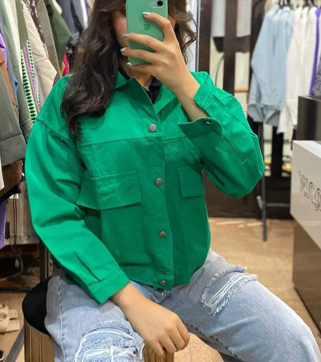 حراج پوشاک و واگذاری اجناس و اجاره مغاز|حراج|جیرفت, |دیوار