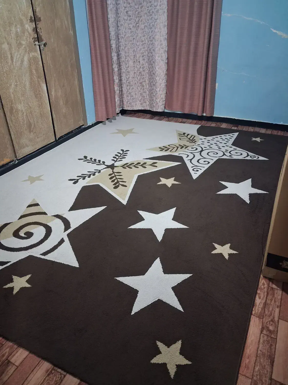 گلیم فرش|فرش|شاهین‌شهر, شهرک سایت|دیوار