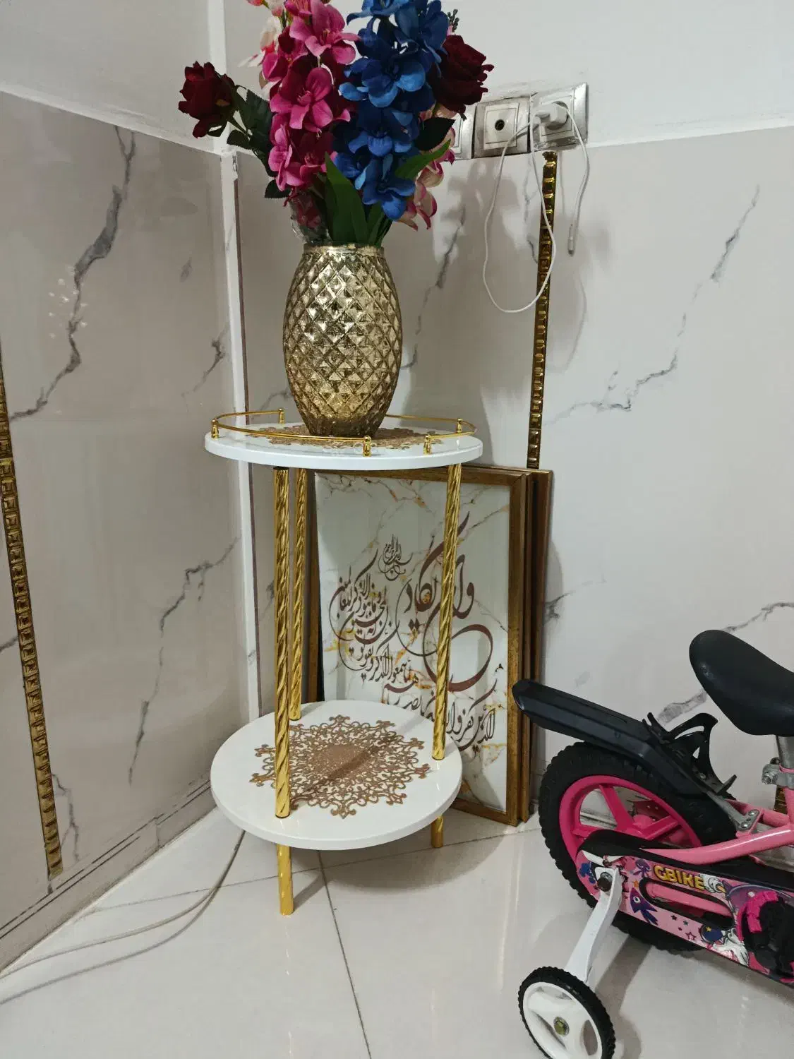 میز دکوری و گل گلدان|صنایع دستی و سایر لوازم تزئینی|مشهد, مهدی آباد|دیوار