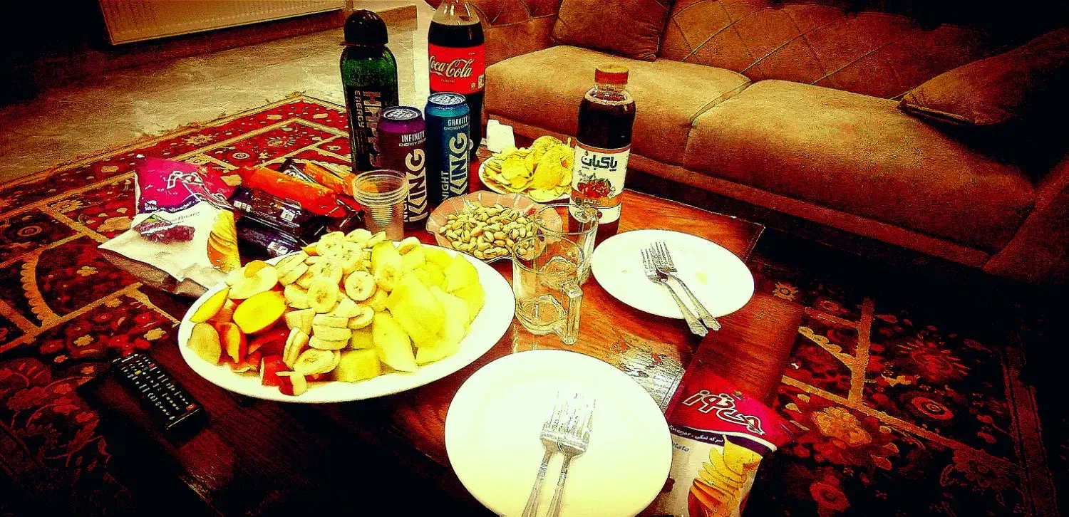 نیروی کار در کافه نیمه وقت|استخدام خدمات فروشگاه و رستوران|نیشابور, باغرود|دیوار