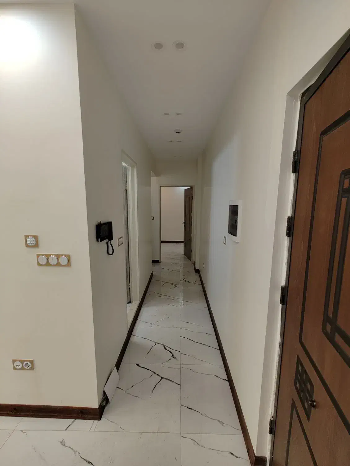 100متری/دو خواب/کلید نخورده