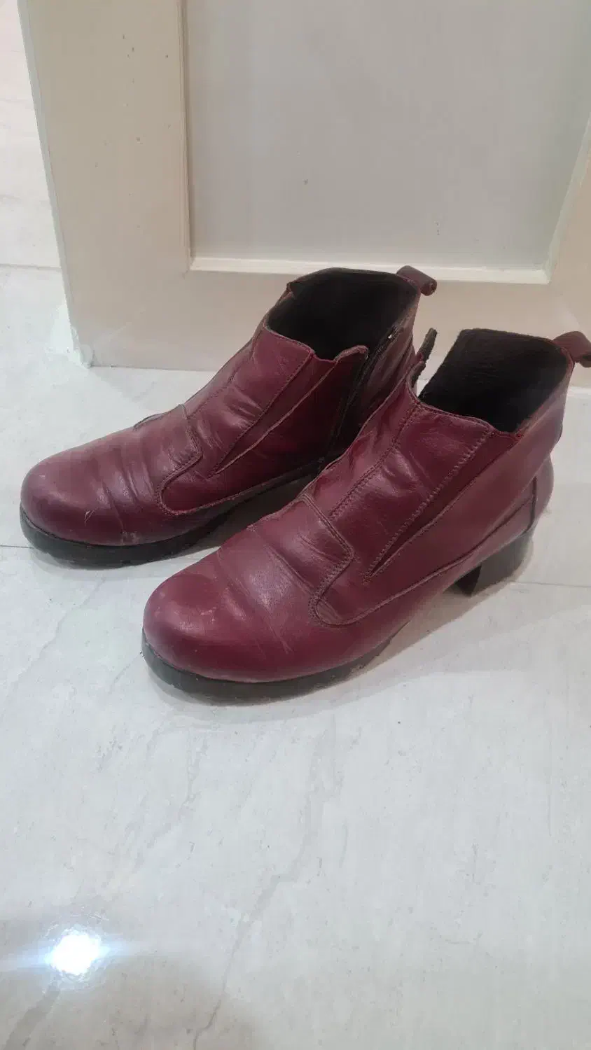 نیم بوت چرم سایز ۴۰|کیف، کفش، کمربند|کرج, فاز ۳ گوهردشت|دیوار