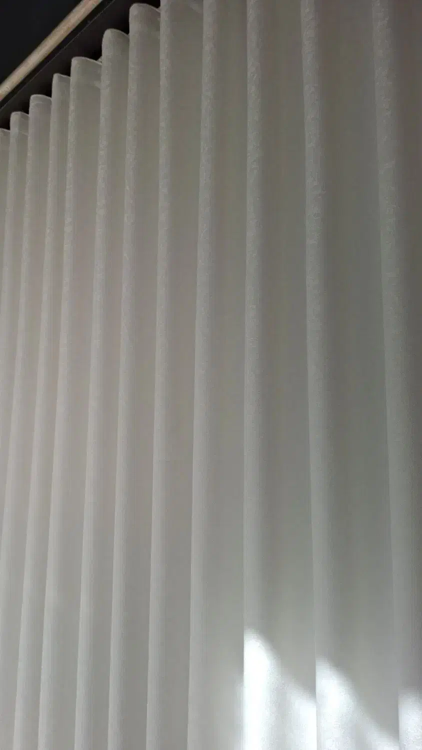 پرده مینیمال نسل جدید پرده|پرده، رانر، رومیزی|مشهد, ولیعصر (شهرک غرب)|دیوار