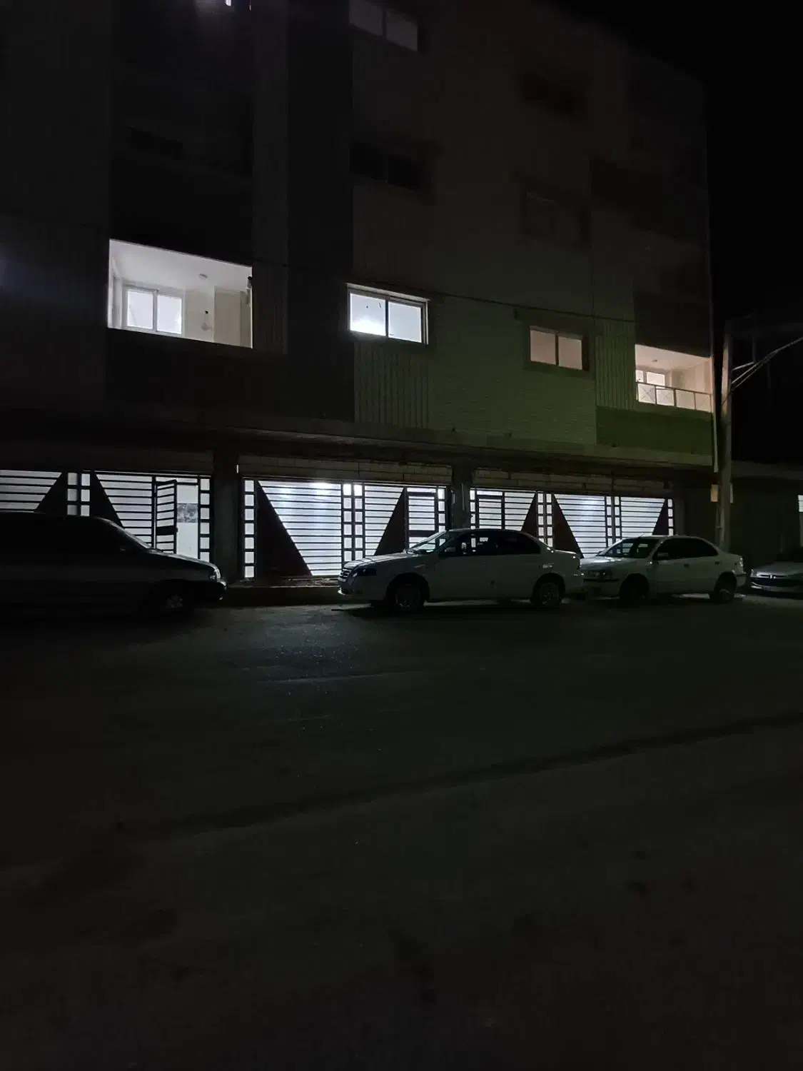 اپارتمان نوساز 170 متری کوچه نواب|فروش آپارتمان|گندمان, |دیوار