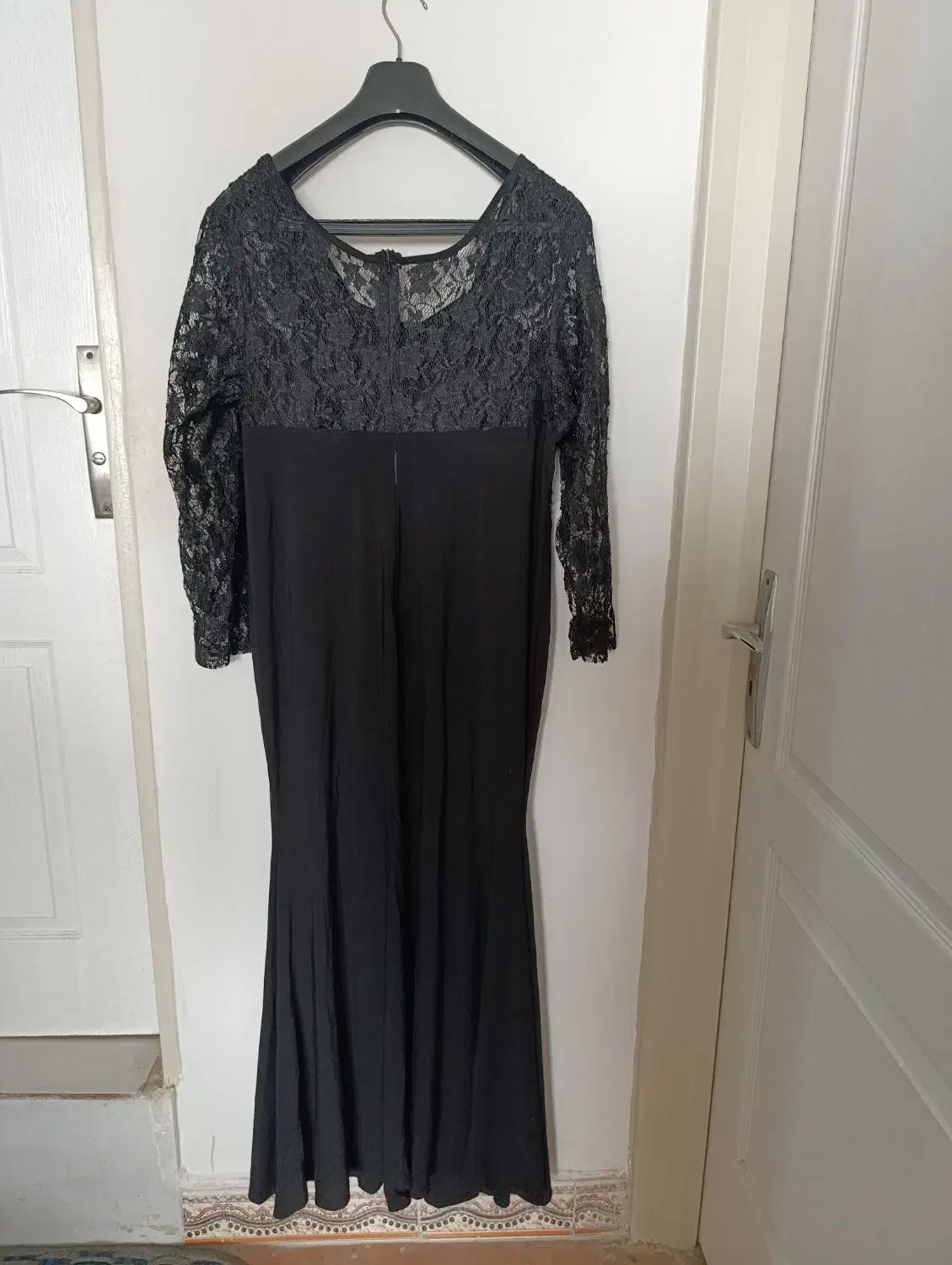 لباس مجلسی|لباس|الوند, |دیوار