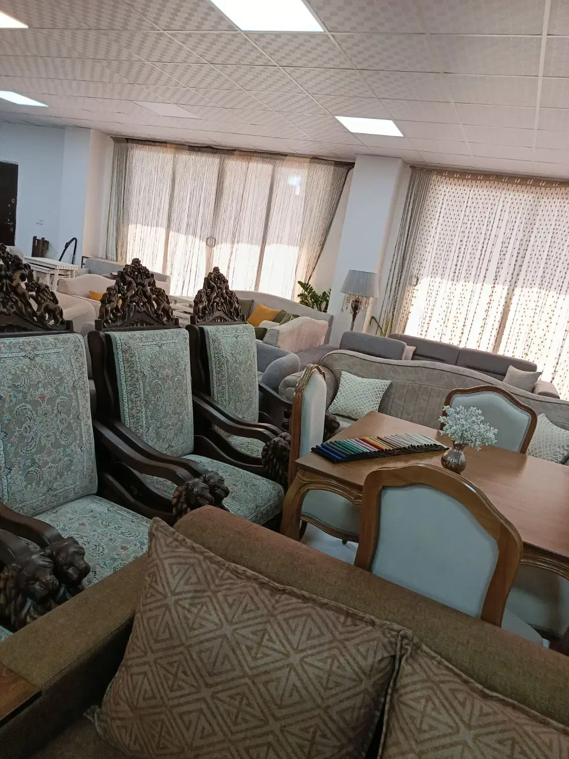 فروشنده|استخدام بازاریابی و فروش|بم, |دیوار