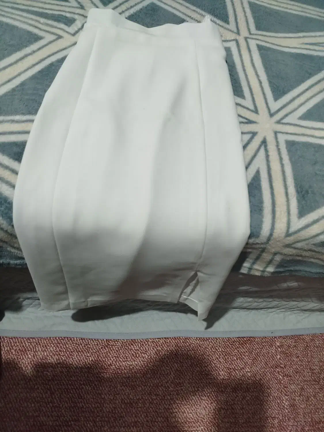 تعدادی لباس سایز ۴۸ به ۴۶ هم خوبن|لباس|الیگودرز, |دیوار