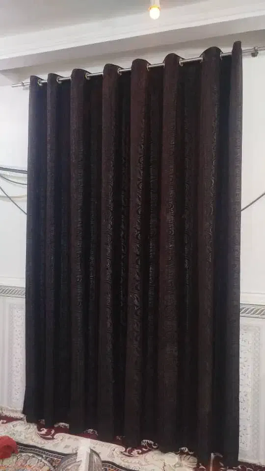 پرده پانچ شده ۶متر موجود هر دو متر جدا مخمل عالی|پرده، رانر، رومیزی|بندر امام خمینی, |دیوار