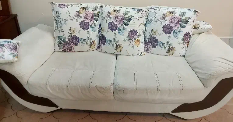 مبل ۷ نفره راحتی|مبلمان خانگی و میز عسلی|قم, عمار یاسر|دیوار