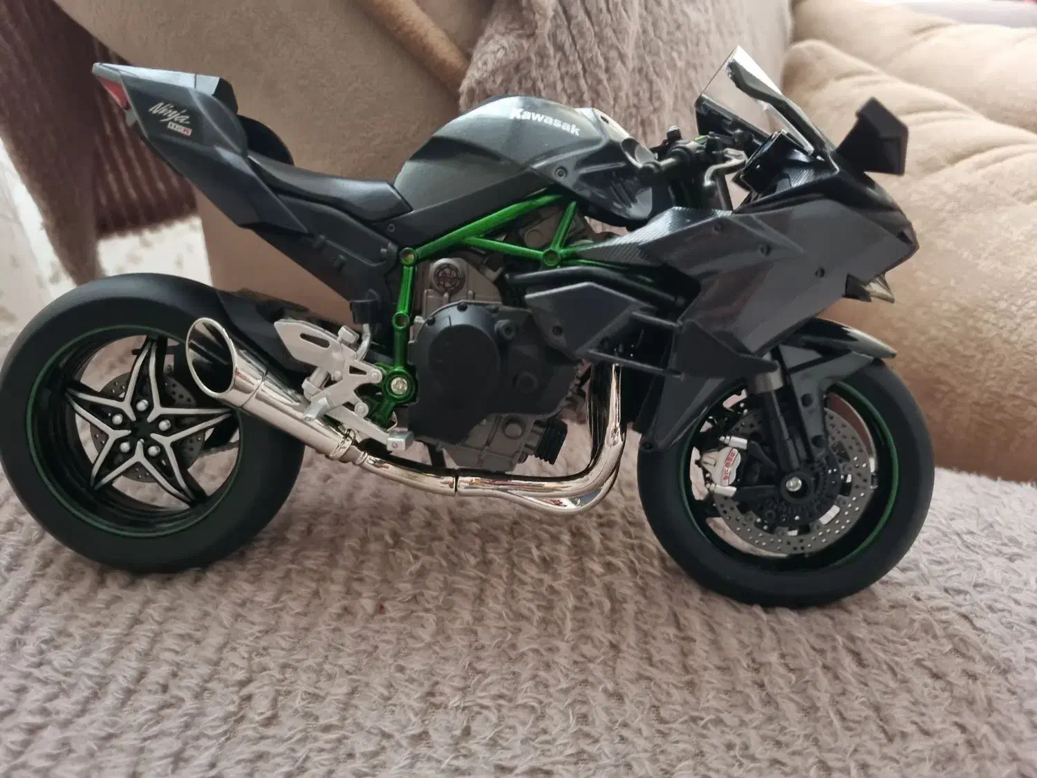 ماکت 1.9 H2R|کلکسیون و سرگرمی|قیدار, |دیوار