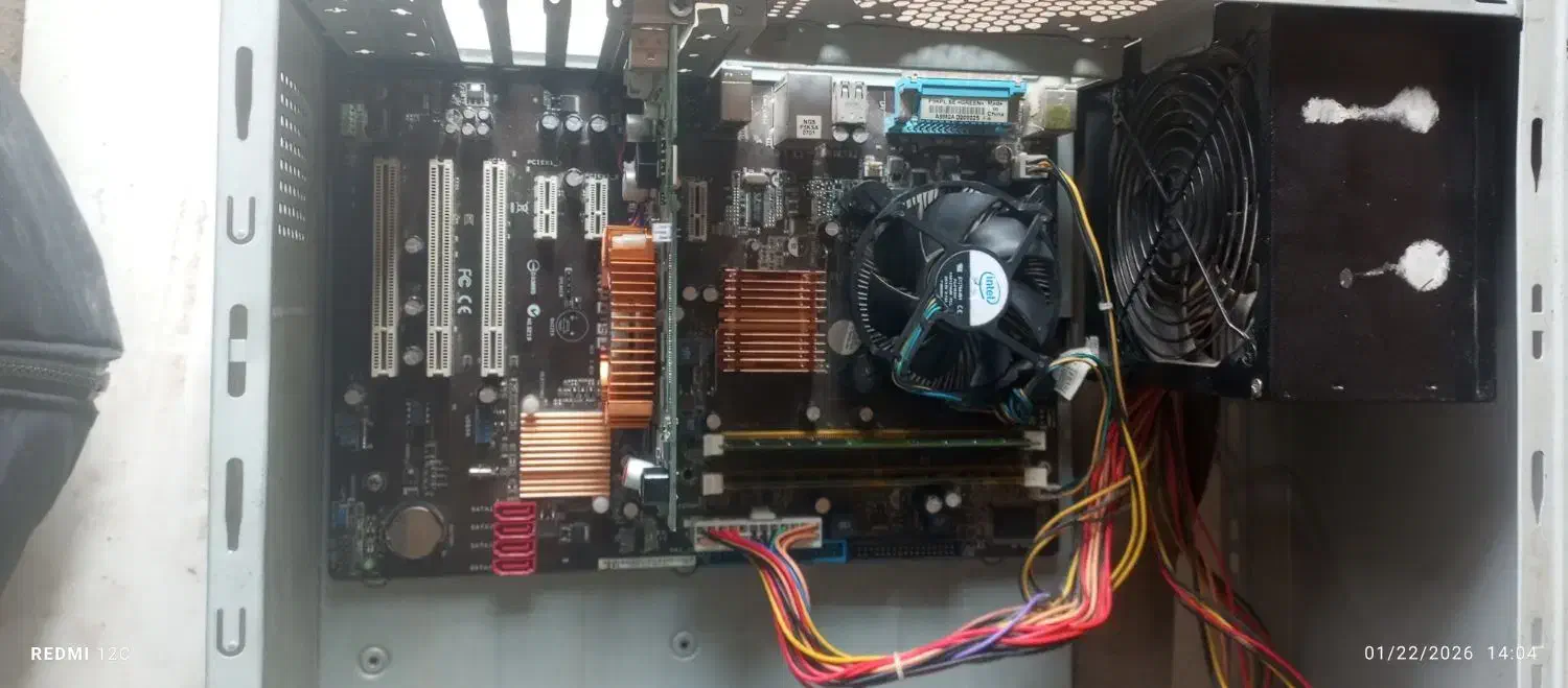 یک عدد کیس ddr2|رایانه رومیزی|ملکان, |دیوار