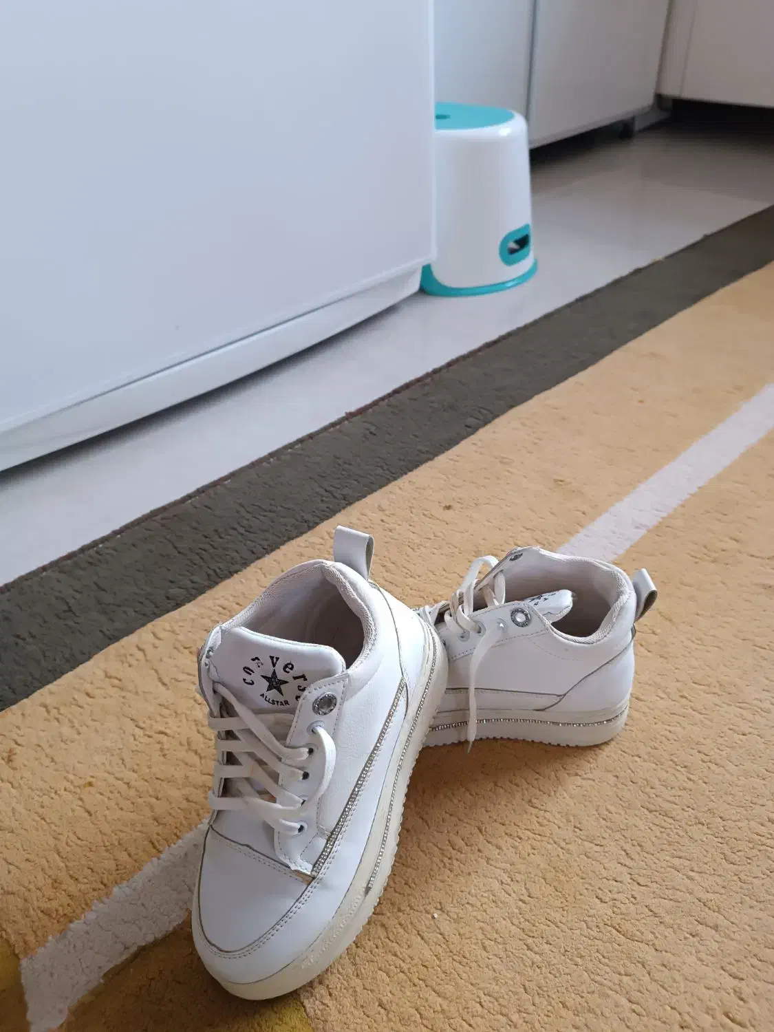 کفش سایز۳۴|کیف، کفش، کمربند|انزل, |دیوار