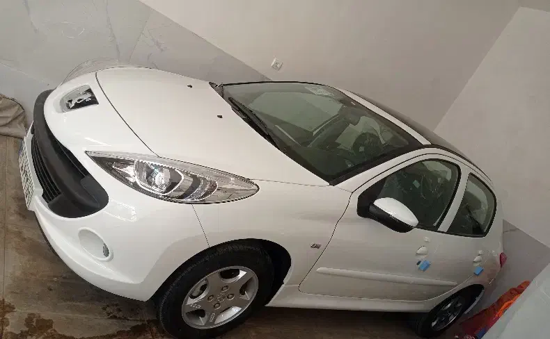 پژو 207اتوماتیک پاناروما سقف شیشه ای صفر مدل1404|خودرو سواری و وانت|سنندج, |دیوار