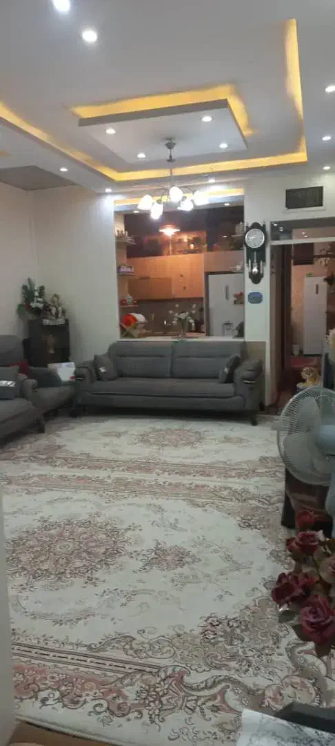 منزل ۲ خواب دربست|اجارهٔ خانه و ویلا|شیراز, وحدت|دیوار