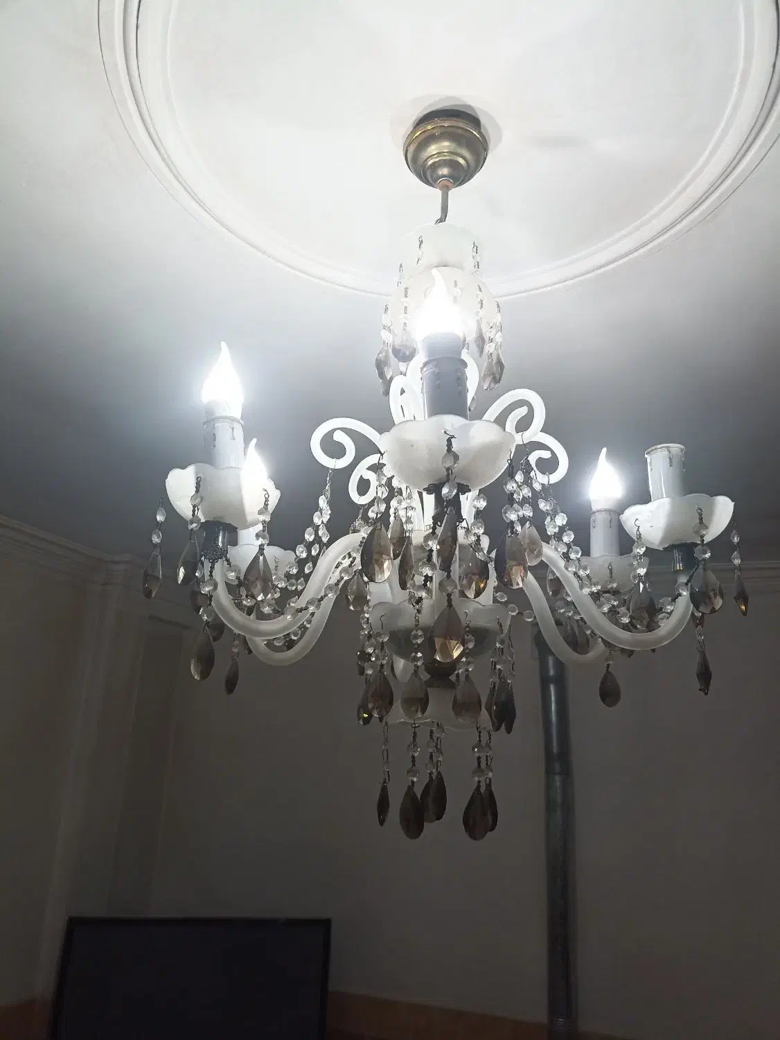 دو عدد لوستر شیشه ای|لوستر و چراغ آویز|وحیدیه, |دیوار