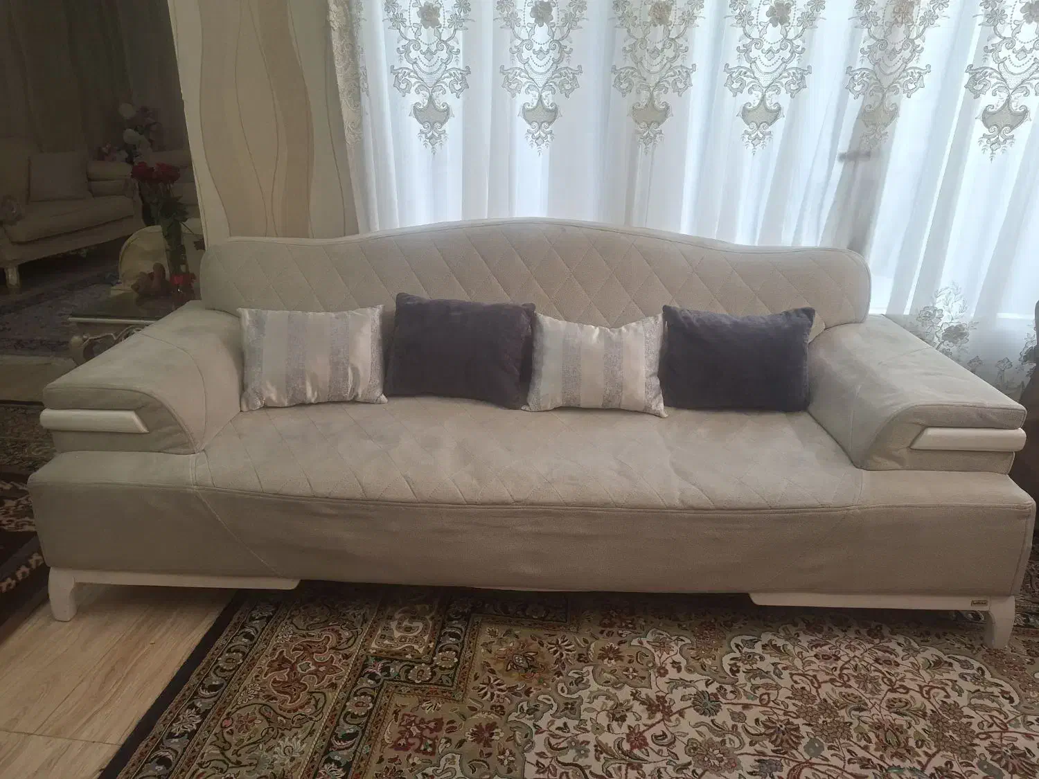 مبل ۷ نفره شرکتی در حد نو|مبلمان خانگی و میز عسلی|تهران, آبشار|دیوار