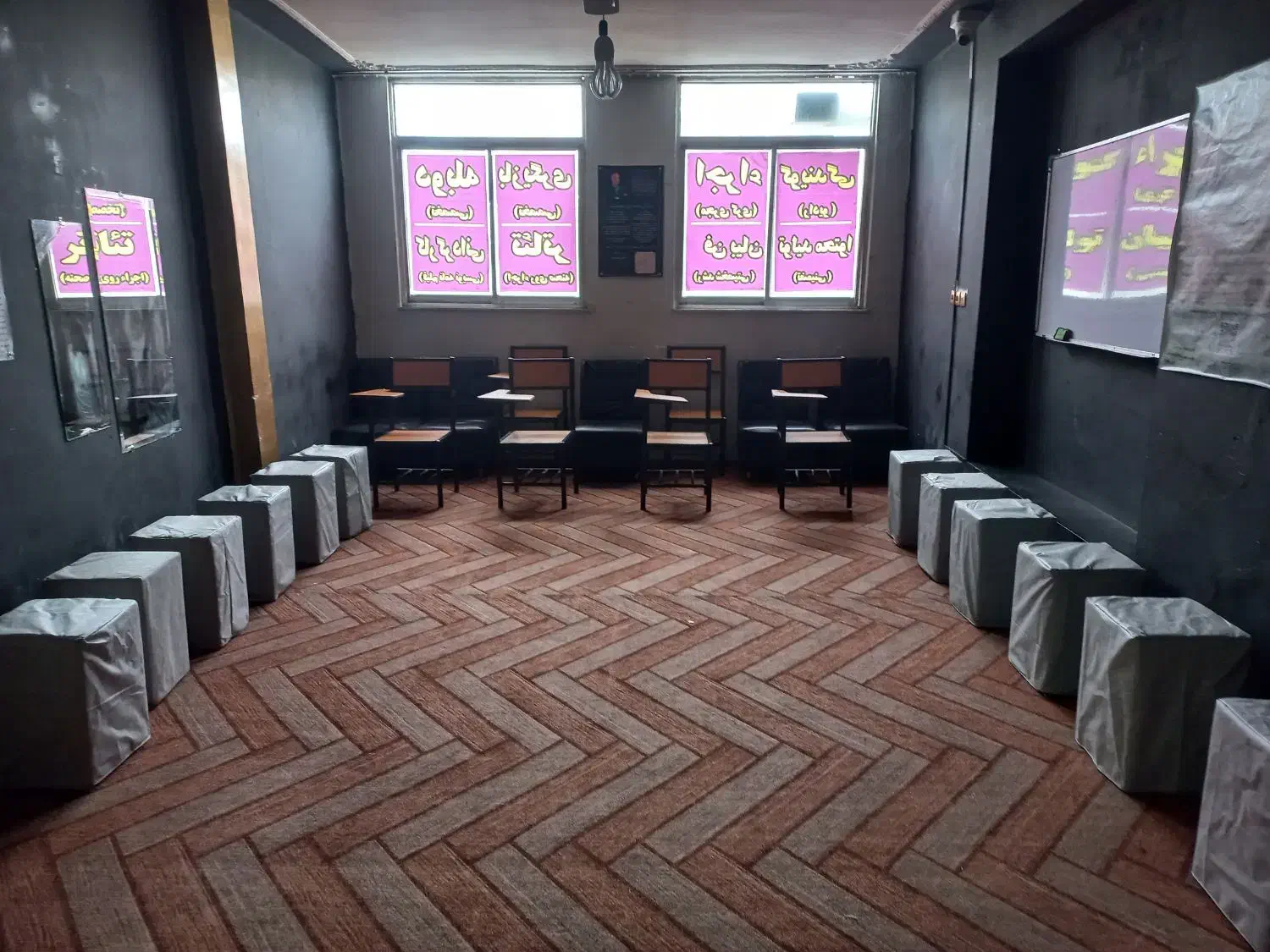 اجاره کوتاه مدت پلاتو کلاس و غیره|اجارهٔ کوتاه‌مدت دفتر کار و فضای آموزشی|مشهد, آبکوه|دیوار