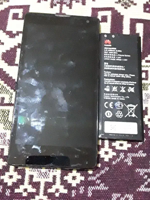 ۶۰۰۰۰۰ تومانگوشی|موبایل|درگزین, |دیوار