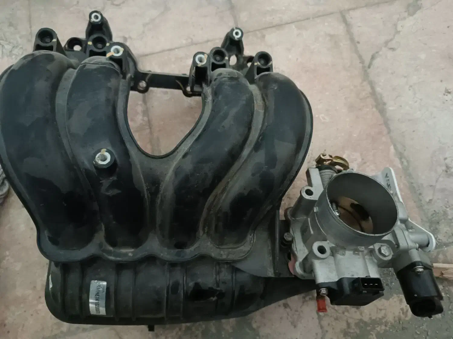 منیفولد xum|قطعات یدکی و لوازم جانبی|محمدشهر, همایون ویلا|دیوار