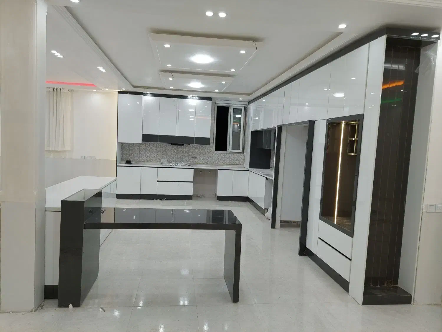 دکوراسیون آرکا|خدمات پیشه و مهارت|اسلامآباد غرب, |دیوار