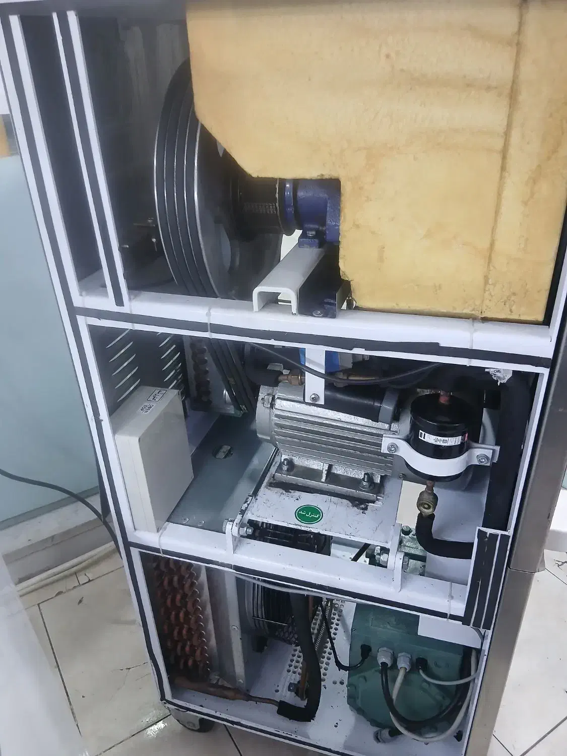 دستگاه بستنی قیفی|کافی‌شاپ و رستوران|مشهد, انقلاب|دیوار