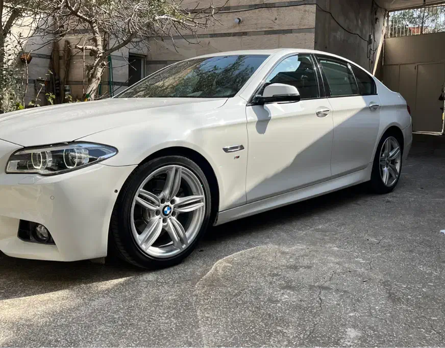 2016 BMW528i|خودرو سواری و وانت|شیراز, معالی‌آباد|دیوار