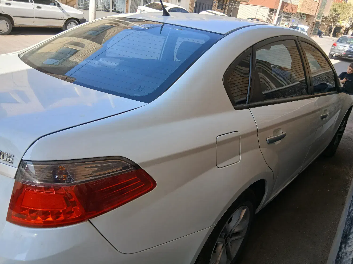 برلیانس ۱۵۰۰h۳۳۰|خودرو سواری و وانت|اصفهان, امیرعرب|دیوار