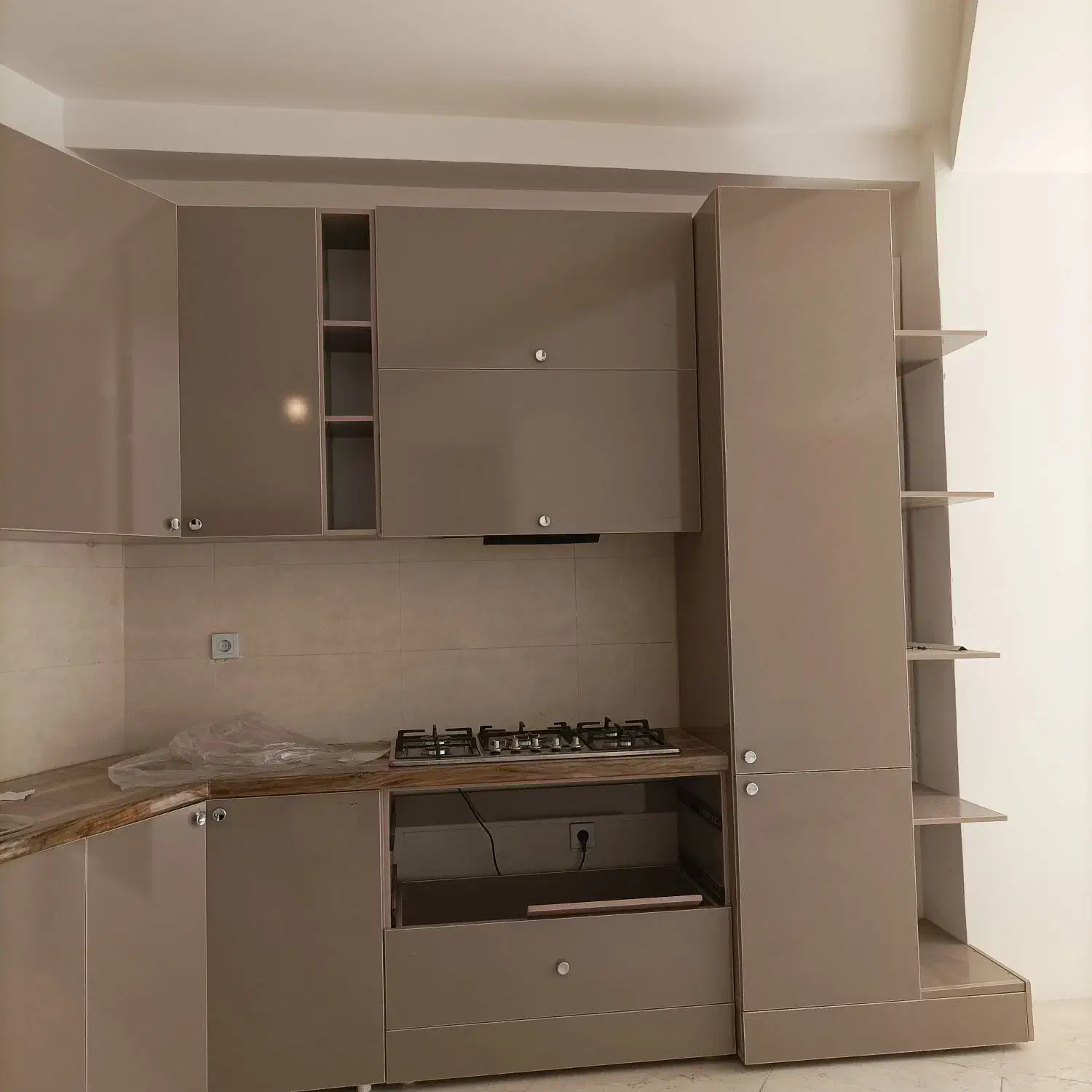 اجاره یک باب آپارتمان نوساز|اجارهٔ آپارتمان|کرمانشاه, |دیوار