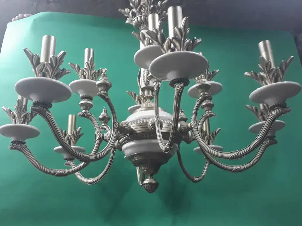 لوسترارکیده تمام برنجی وسنگی برنجی 8و12شاخه|لوستر و چراغ آویز|اصفهان, چرخاب|دیوار