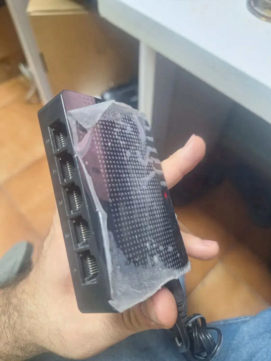 هاب سوییچ ۵ پورت|مودم و تجهیزات شبکه|تهران, عباسآباد|دیوار