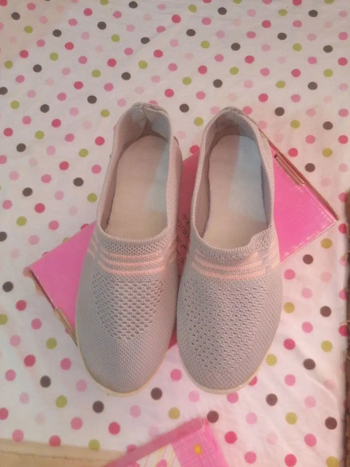 2عددکفش زنانه.1عددنو1عدرحدنو.|کیف، کفش، کمربند|سنندج, |دیوار