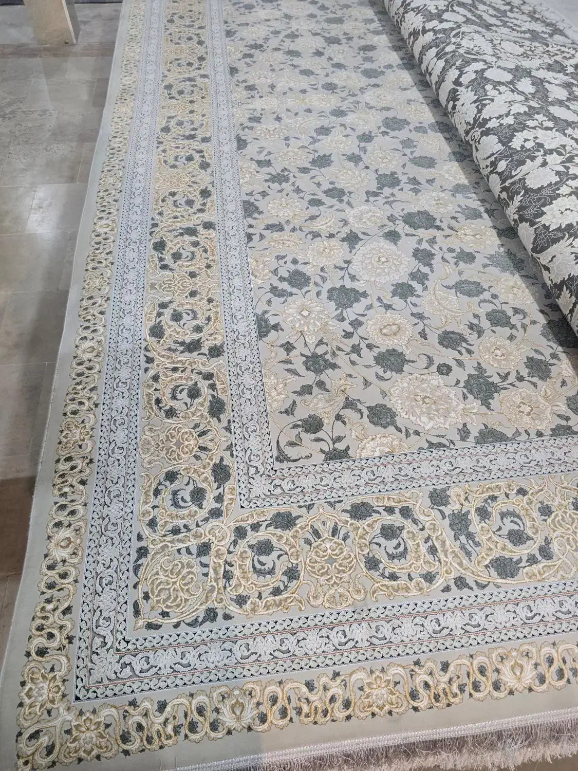 فرش و قالیچه و تابلو فرش زیر قیمت|فرش|دابودشت, |دیوار