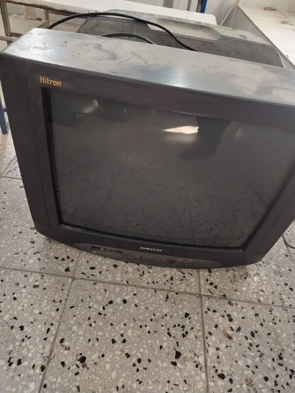 تعداد 30 عددتلویزیون|تلویزیون و پروژکتور|سبزوار, شرق کال عیدگاه|دیوار