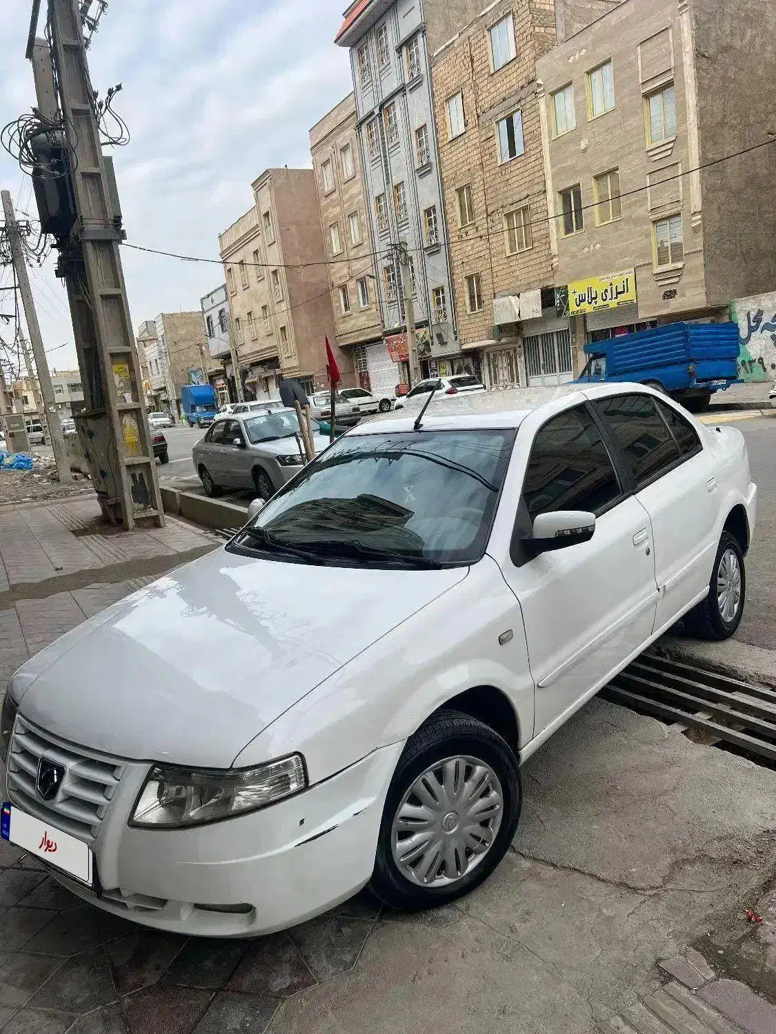 سورن لازروقی بی رنگ|خودرو سواری و وانت|باغستان, |دیوار