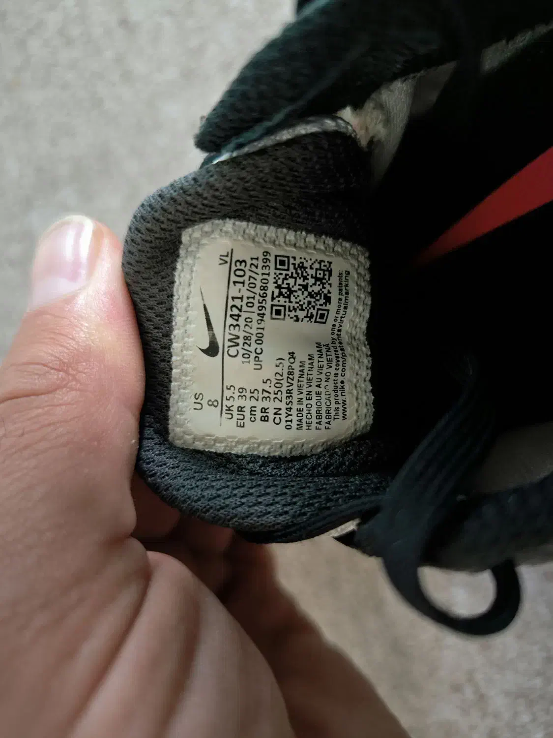 کفش نایک ایر زوم اورجینال سایز 39|کیف، کفش، کمربند|شیراز, رکنآباد|دیوار