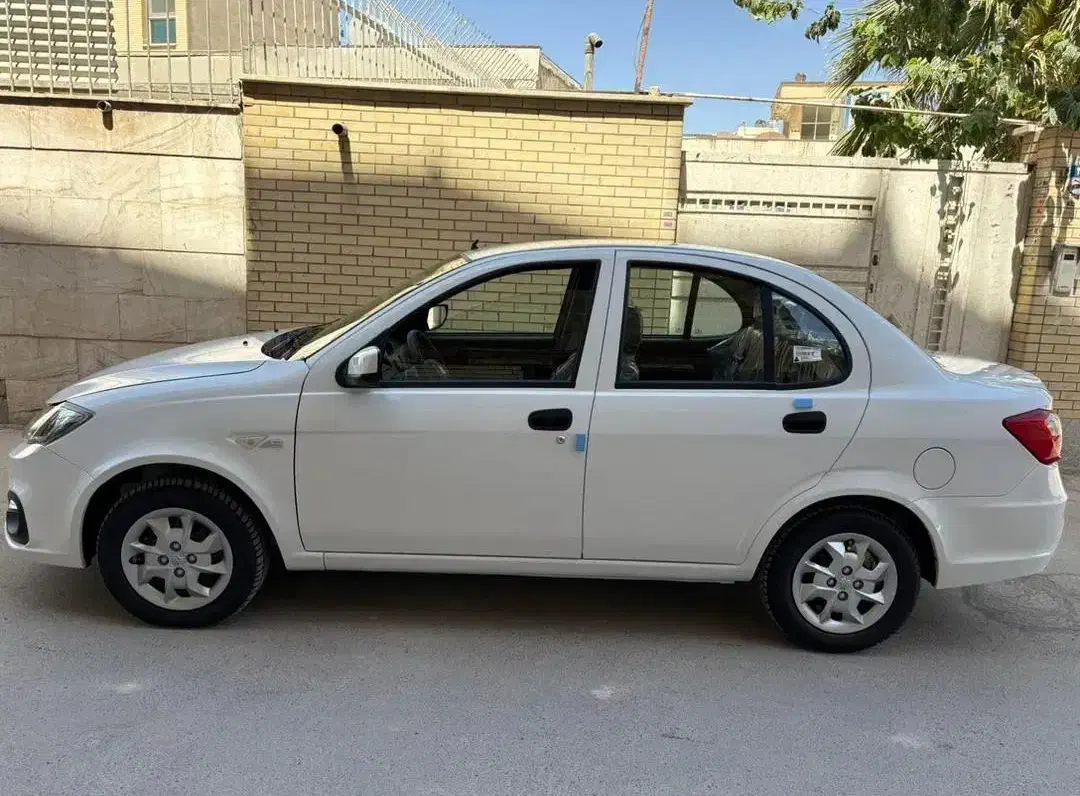 عروسک|اسباببازی|شاهینشهر, عطار|دیوار