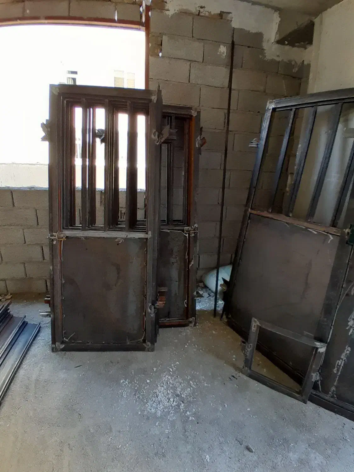 جوشکاری ورابیسکاری|خدمات پیشه و مهارت|باغستان, |دیوار