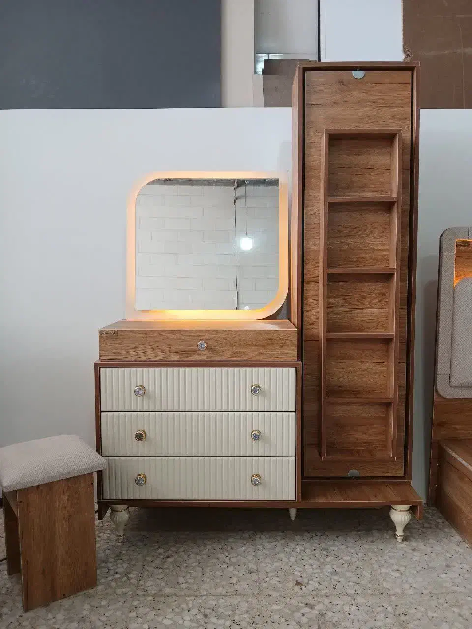 تعویض مبلمان راحتی و استیل/قیمت تولیدی و اقساطی&)|مبلمان خانگی و میز عسلی|خمینیشهر, |دیوار