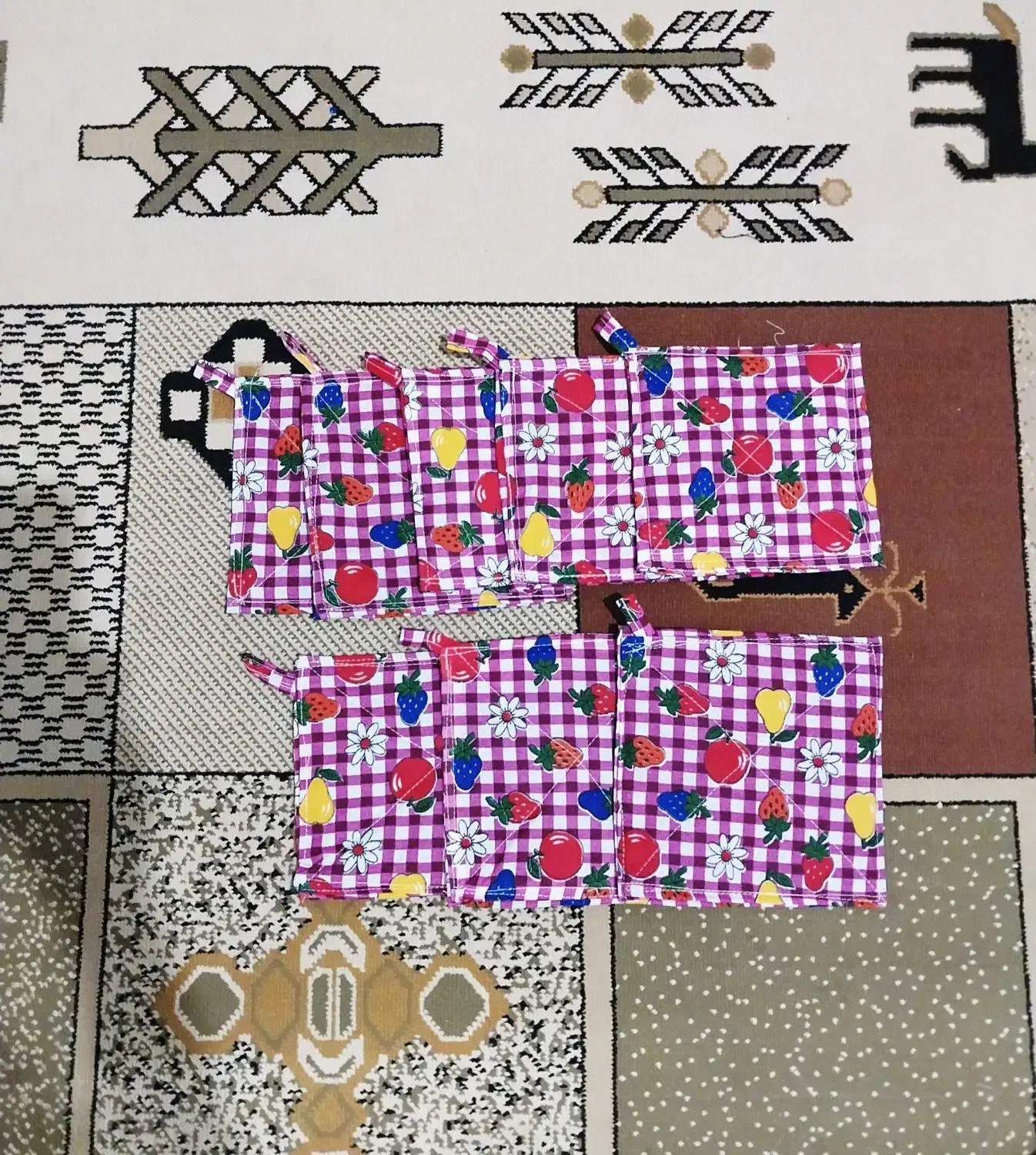 دستگیره و پیشبند|سفره، حوله، دستمال آشپزخانه|بروجرد, |دیوار