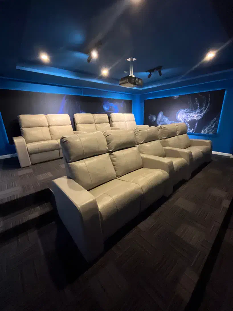 ۲۰۰متر فرمانیه /تک بازدید /تراس بزرگ/فرصت محدود