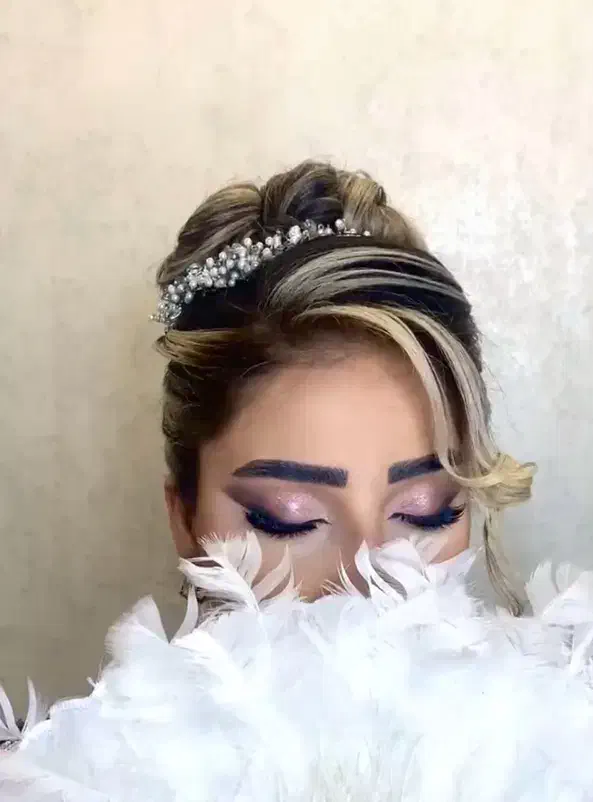 آموزش شینیون|خدمات آرایشگری و زیبایی|قم, باجک دو|دیوار